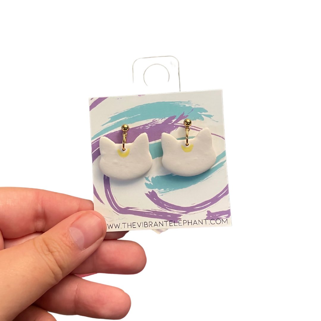 Moonie Dangle Earrings - Shop Motif