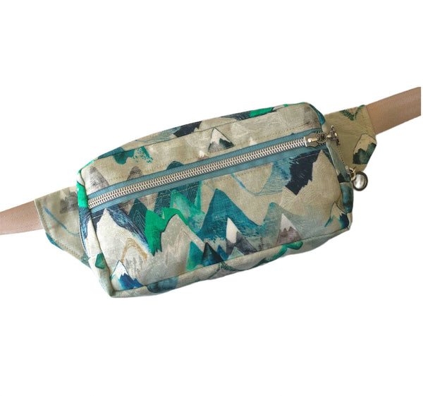 Mountain Belt Bag